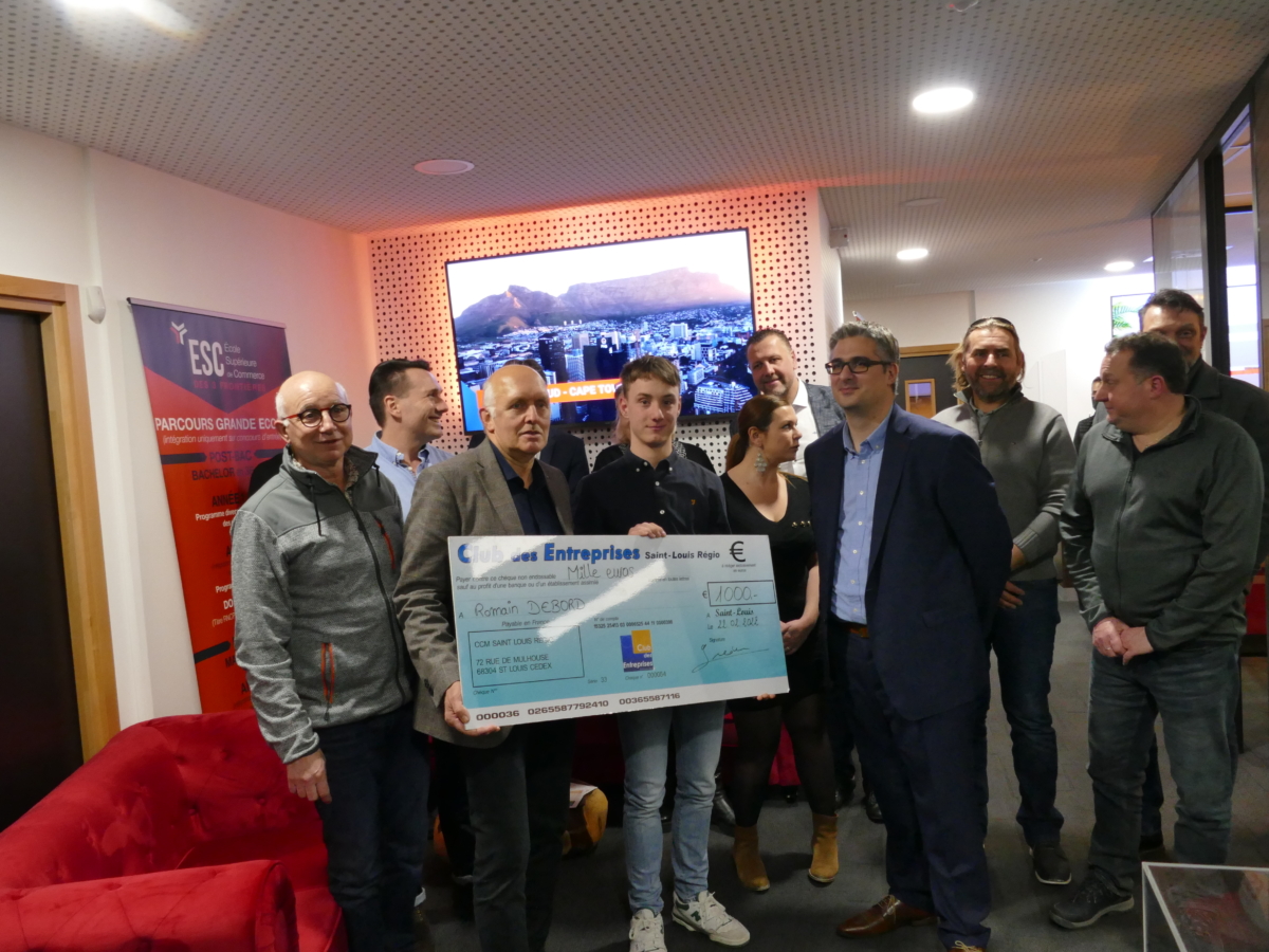 Remise de chèque Romain Debord Club des Entreprises SaintLouis Régio